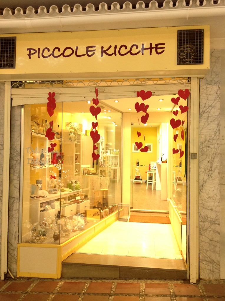 Vetrina Piccola Kicche