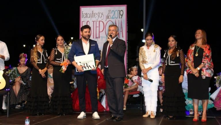 El cantaor Miguel Poveda, afincado en Estepona, inaugura la Feria con un pregón flamenco