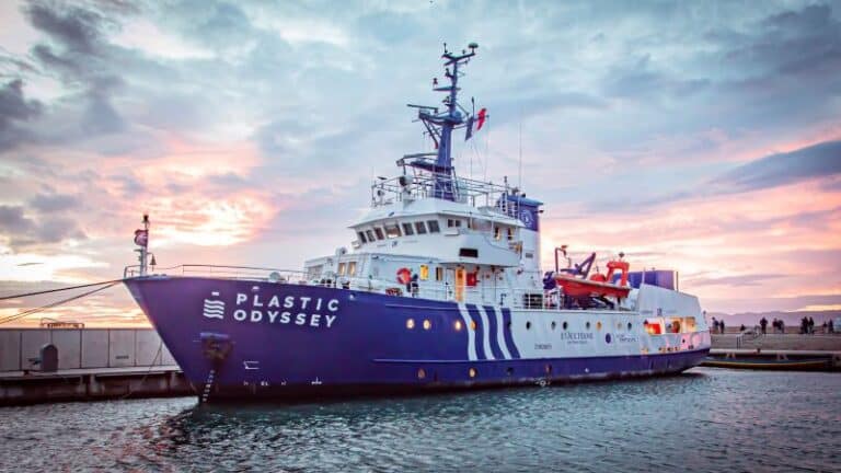 Plastic Odyssey parará en Málaga, antes de seguir su expedición mundial contra la contaminación plástica